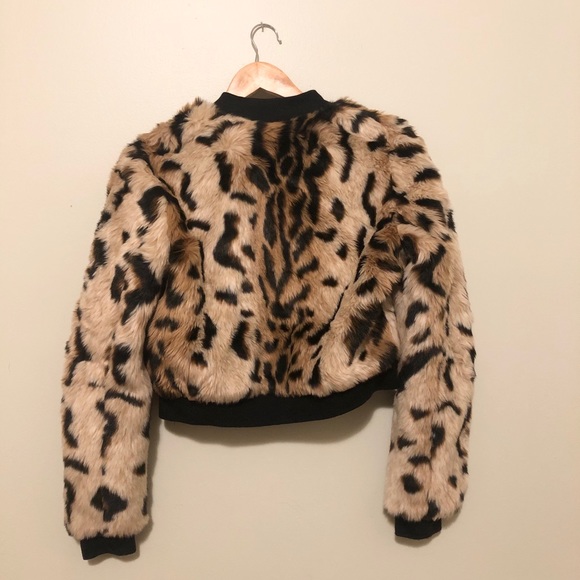 SOLD Bardot Leopard Short Coat XS - Picture 2 of 4